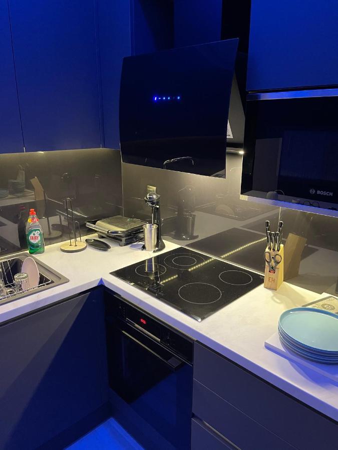 Luxury 3 Bedroom Apartment In Kiato Center Dış mekan fotoğraf